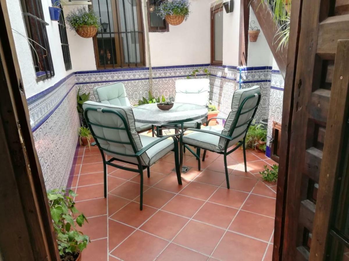Apartamento Ilarcuris Con Patio Privado 托萊多 外观 照片